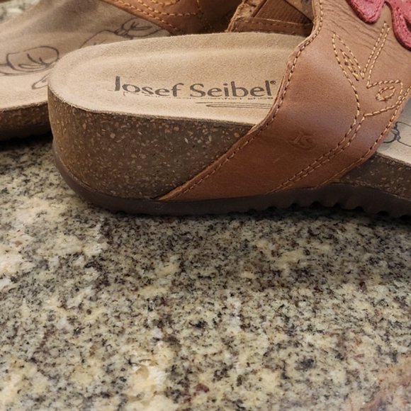 Josef Seibel leather cork sandals. - Picture 5 of 7